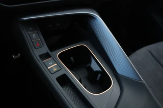 CUPRA Terramar 1.5 TSI e-Hybrid Advanced  Matrix LED/Keyless/Camera/Sfeer/ACC/20"/Trekhaak wegkl. / 30