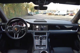 Porsche Panamera 4 Sport Turismo 3.0 Turbo Open dak | Keyless | Luchtvering | Carplay | Mem.stoelen | Softclose | 4x stoelverwarming | Bose | Full LED | 21" / 15