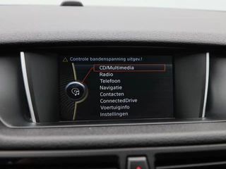 BMW X1 sDrive20i 183 Pk Automaat Executive | Trekhaak | Bi Xenon | Cruise Control | 17 Inch | 132.168 Km !! / 22