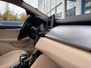 BMW 2 Serie Active Tourer 218d Active Tourer Essential I Automaat I Navigatie I Trekhaak / 32