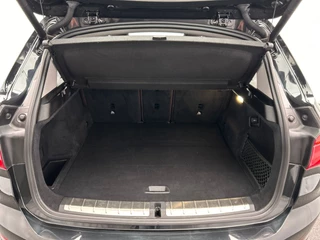 BMW X1 SDrive18i Centennial High Executive | Trekhaak | Leder | Navigatie | Stoelverwarming | Cruise/Control | Climate Control | / 24