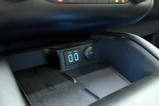 Ford Kuga 2.5 PHEV 225pk Automaat ST-Line X | Navigatie | Panoramisch schuif/kanteldak | Trekhaak 1500kg | Lederen bekleding | Head-up display | Stoel- en stuurverwarming | Keyless | Achteruitrijcamera / 38