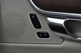 Volvo S90 2.0 T8 AWD Inscription / 27