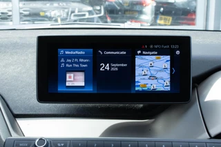 BMW i3 Executive Edition 42 kWh|Stoelverwarming|Camera| / 28