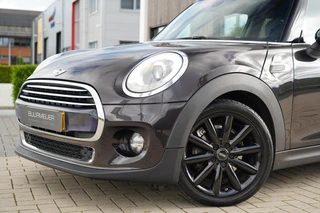 Mini Mini 1.5 Cooper Chili Serious Business | 1e eigenaar | Volledig onderhouden | Climate Control | LED | Cruise Control | Bluetooth | 18 inch | Navigatie | Comforttoegang | / 6