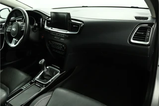 Kia Ceed 1.4 T-GDi ExecutiveLine  - Panoramadak - Stoelverwarming/Verkoeling - Achteruitrijcamera - Trekhaak - All season Banden - Virena Zekerheidspakket t.w.v. €895,- / 45