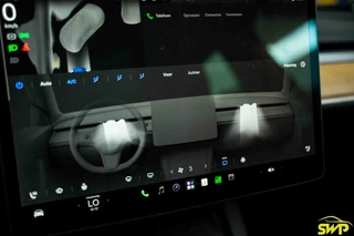 Tesla Model Y Long Range AWD 75 kWh / 23