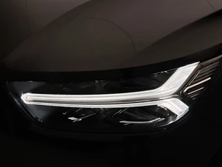 Volvo XC40 1.5 T5 Recharge Inscription 262 PK | Leder | Camera | Carplay | Elek. Kofferklep | / 22