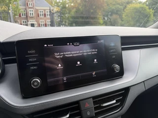 Skoda Kamiq 1.5 TSI ACT Sport Business | 150 PK | DSG | PDC | CarPlay | LED | Geen Afleverkosten | / 19