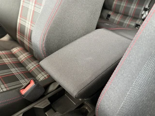 Volkswagen Polo 2.0 TSi 200pk GTi DSG 5-drs  SCHUIFDAK/BEATS/KEYLESS/CAMERA/DODEHOEK/1E EIGENAAR! / 48
