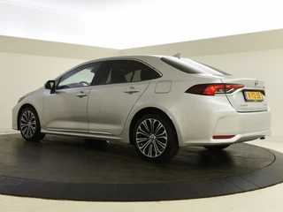 Toyota Corolla 1.8 Hybrid Dynamic | Carplay/AndroidAuto | Stoelverw. / 8