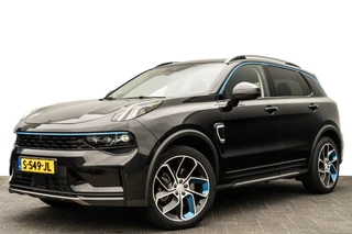 Lynk & Co 01 1.5 Plug-in Hybrid 262 Pk 360 Camera | Panoramadak | 75 km Elektrisch | Full Map Navi | NL Auto | 20 inch. LMV | 1e eigenaar