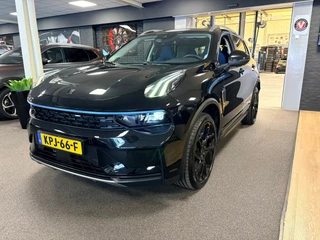 Lynk & Co 01 1.5 / pano / navi / camera / Infinity / memory / elec klep / Apple carplay / 2