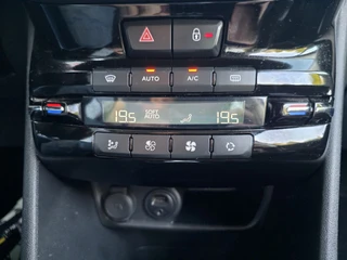 Peugeot 208 1.2 e-VTi Style NAVI TEL PDC CRUISE CONTROL / 20