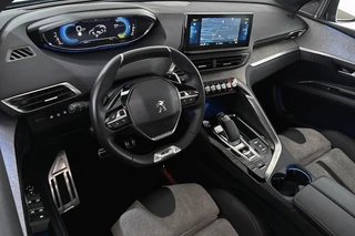 Peugeot 3008 1.6 HYbrid4 300 Blue Lease GT Pano Trekhaak FOCAL Stoelverwarming / 6