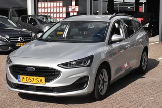 Ford Focus Wagon 1.0 EcoBoost Hybrid Connected Navigatie | Carplay | Cruise | Airco | 12 mnd BOVAG garantie | / 22