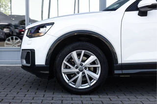 Audi Q2 1.0 TFSI Sport  | NL Auto | Bluetooth / 51