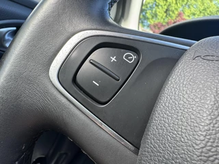 Renault Clio Estate 0.9 TCe Bose Navi/Camera/LED/Trekhaak/108dkm... / 31