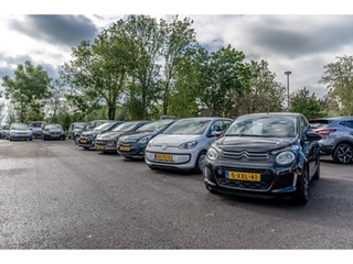 Volkswagen e-up! E-up 82PK 5D Panoramadak / Stoelverw. / Automaat! / 36