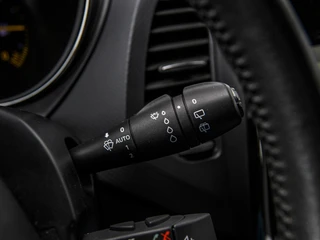 Renault Captur 1.2 TCe Dynamique | Automaat | Navi | Camera | Keyless | Climate control | Trekhaak / 30