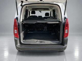 Citroën Berlingo 1.2 PureTech Feel  | dealer onderh. | navigatie | cruise control | airco | parkeersensoren | all season banden / 19