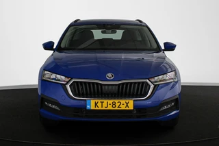 Skoda Octavia Combi 1.4 TSI iV PHEV Business Edition Keyless Apple CarPlay 17" / 15