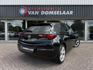 Opel Astra 1.2 Business Edition - NL Auto Cruise Airco Navi Bluetooth / 4