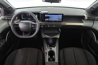 Lancia Ypsilon 1.2 Turbo Hybrid 110pk / 8