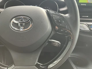 Toyota C-HR 1.8 Hybrid Active AUT  | 1e eigenaar | navigatie | camera | apple carplay | cruise control | 36.000 KM / 27