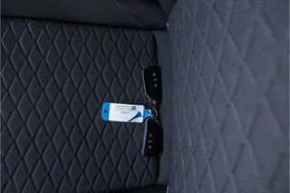 SEAT Leon Sportstourer 1.4 TSI eHybrid PHEV FR  | SOH 97% | Trekhaak | ACC | NL auto / 37