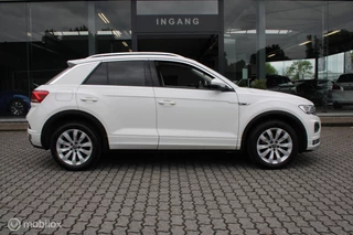 Volkswagen T-Roc 2.0 TSI 4Motion Sport Business R/Led/Cam/ / 10