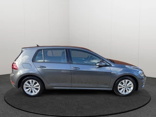 Volkswagen Golf 1.5 TSI Comfort Line Business | Automaat | Massagestoel | Adaptieve Cruise | Navigatie | Parkeersensoren | Bluetooth | Climate Control / 34