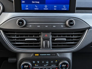 Ford Focus Wagon 125PK Active | Automaat | Winterpack | 17" Velgen | Apple Carplay/Android Auto | BTW auto / 25