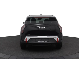Kia EV3 Plus 81.4 kWh  - Prijs incl. €3.000,- inruilpremie - Stoel/Stuur Verwarming - Climate Control - Draadloze oplader - Navigatie - Fabrieksgarantie tot 06-2033 / 7