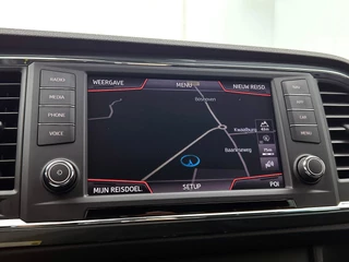 Seat Ateca 1.5 TSI Style Business Intense | Adaptive cruise | Navigatie | Parkeersensoren voor & achter | Camera | NAP | Trekhaak / 18