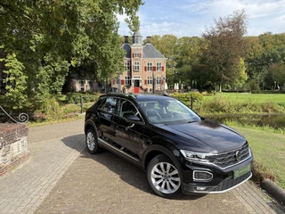 Volkswagen T-Roc 1.5 TSI Sport | DSG | Camera | Keyless | Virtal Cockpit | Led | / 4