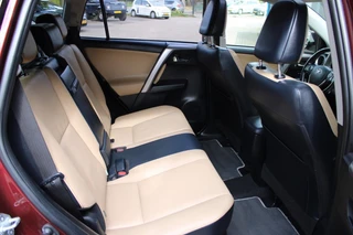 Toyota RAV4 2.5 HYBRID AWD EXECUTIVE Trekhaak / Leder / Schuif/kantel dak / A. klep elctr. / 28