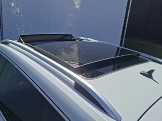 Škoda Karoq 1.5 TSI ACT Style Pano 360° Carplay Trekhaak Business Sportline / 46