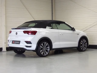 Volkswagen T-Roc 1.5 TSI 150pk 7-DSG R-line / 12