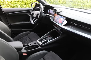 Audi A3 Sportback 2.0 TFSI quattro S3 Edition One  Pano/Matrix LED/B&O/Keyless/Camera/Headup/Elek. stoelen+mem/Elek. klep/19" / 10