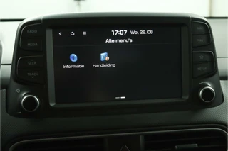 Hyundai Kona 1.0T Premium  - Elektrische Stoelen - Trekhaak - Stoelverwarming - Achteruitrijcamera - Climate Control - Apple Carplay/Android Auto - Virena Zekerheidspakket t.w.v. €895,- / 60