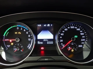 Volkswagen Passat 1.4 TSI PHEV 218pk 6-DSG GTE / 28