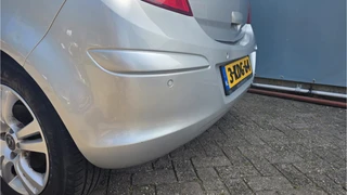 Opel Corsa 1.4-16V Cosmo / 7