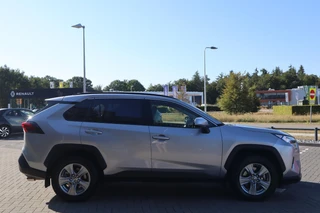 Toyota RAV4 2.5 HYBRID AWD DYNAMIC ANDROID/APPLE STOEL/VOORRUITVERW. LM-VELGEN P-SENSOREN CAMERA AD-CRUISE / 8
