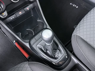 Kia Picanto 1.0 DPI DynamicLine  - Camera - Airco - AppleCarplay - Android Auto - Fabrieksgarantie tot 03-2032 / 32