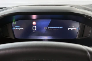 Peugeot 2008 1.2 PureTech 100 Allure Camera Apple CarPlay 17" / 11