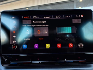 SEAT Leon TSI 204pk DSG Hybrid PHEV FR (Pano,Trekhaak,Camera,Virtual) / 36