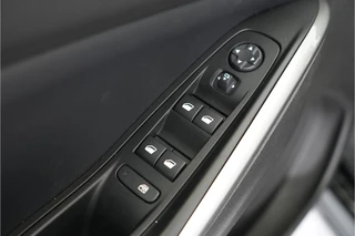 Opel Grandland 1.6 Turbo GS Line 225 pk PHEV  | SOH 100% | 360 Cam | Stl. verw. | El. achterklep | Adaptive Cruise | / 17