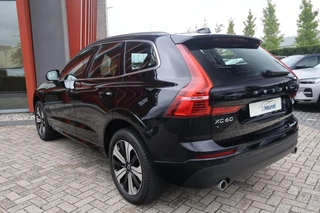 Volvo XC60 T8 Recharge AWD Momentum | Leder | Panoramadak | Parkeercamera | Keyless / 7