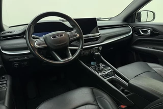 Jeep Compass 4xe 240pk Plug-in Hybrid Automaat S | Lederen bekleding | Navigatie | Trekhaak | Achteruitrijcamera | Electrische achterklep | Keyless | Stoel- en stuurverwarming | 19" Lichtmetalen velgen / 18
